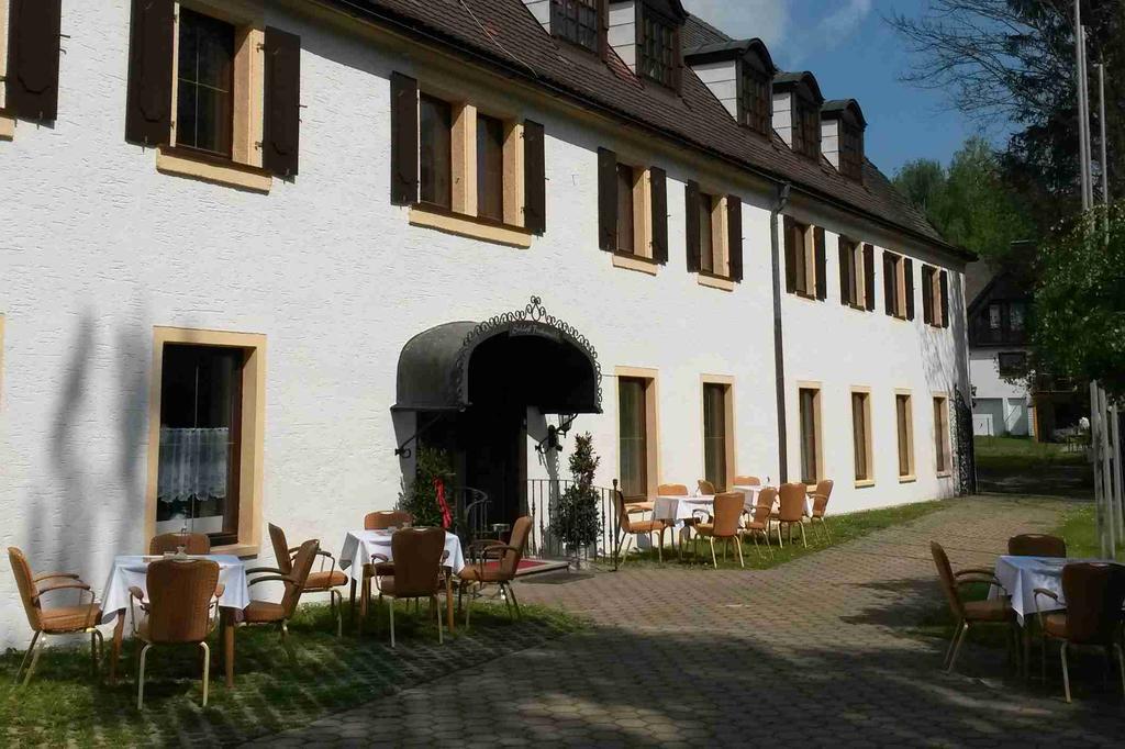 Hotel Schloss Fuchsmuehl Exterior foto